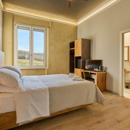 La Dama Country Rooms Монтериджиони Экстерьер фото